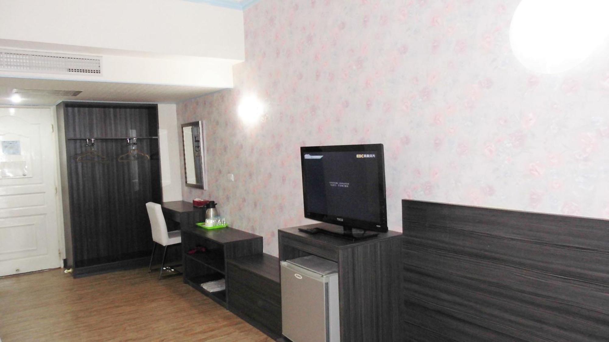 Modern Plaza Hotel Kaohsiung Oda fotoğraf