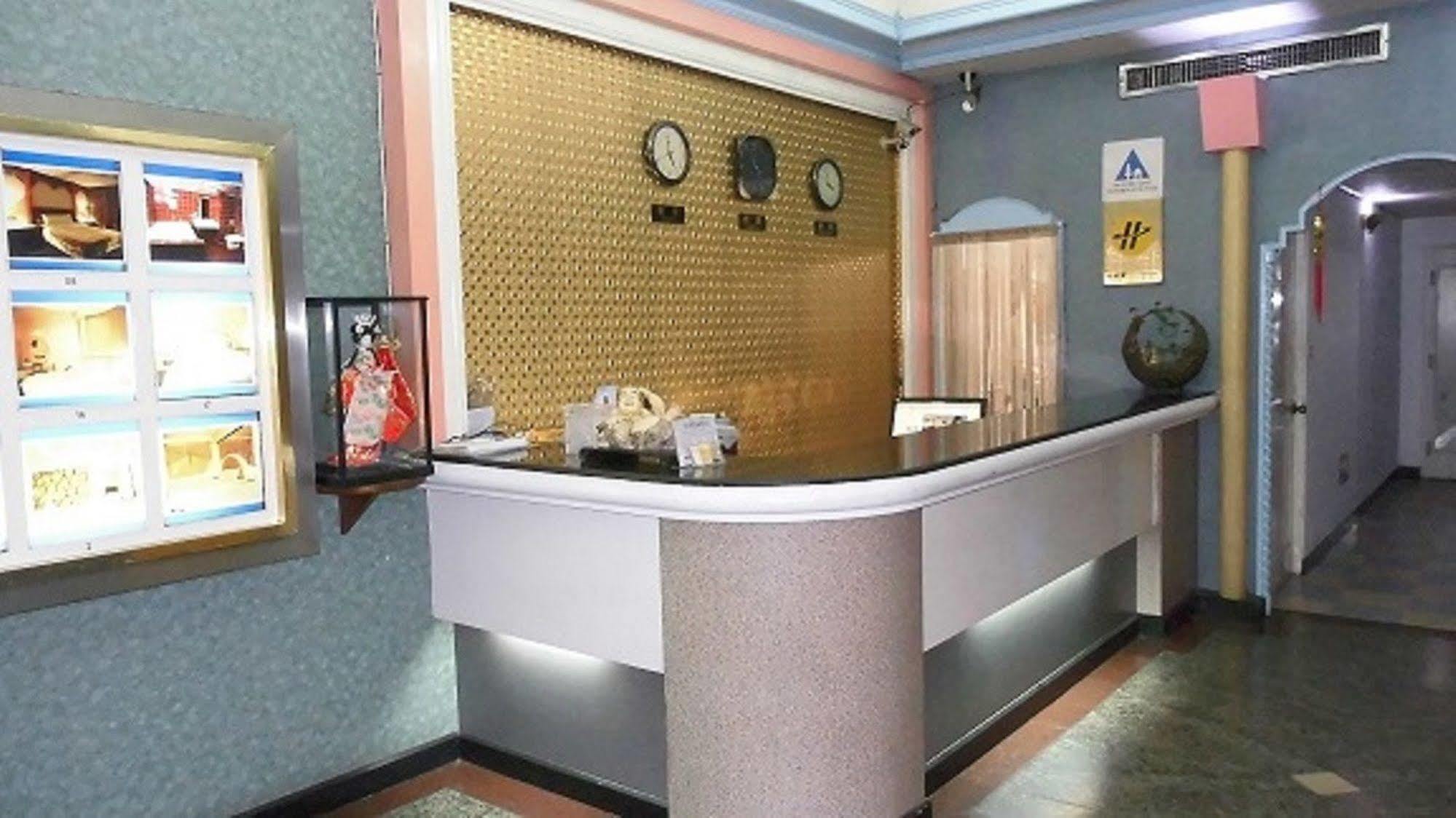 Modern Plaza Hotel Kaohsiung Dış mekan fotoğraf