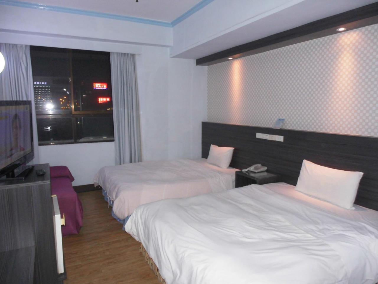 Modern Plaza Hotel Kaohsiung Oda fotoğraf